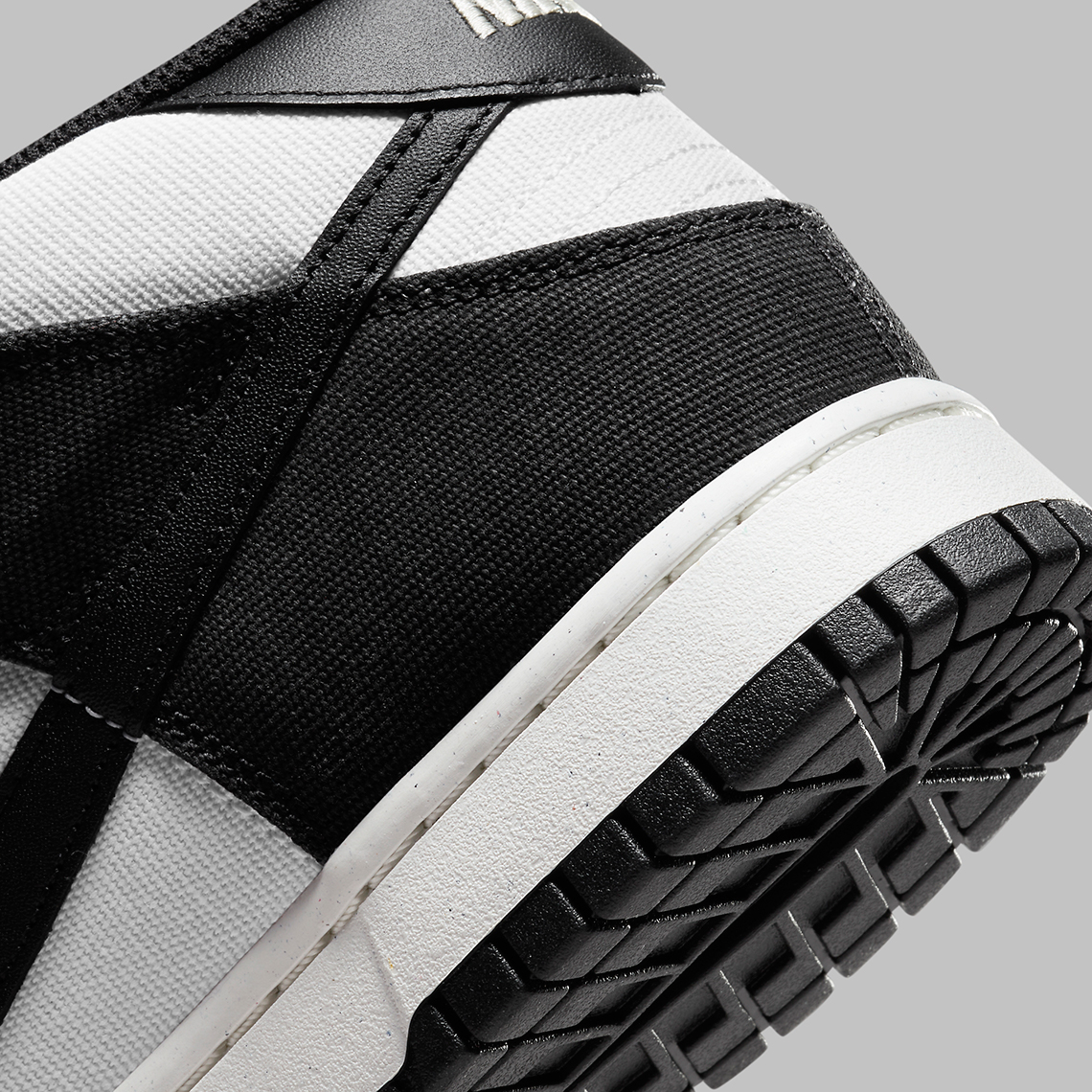 Nike Dunk Mid White Black Dv0830 102 7