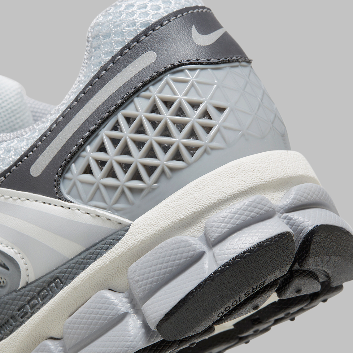 Nike Zoom Vomero 5 Grey Fd9919 001 6