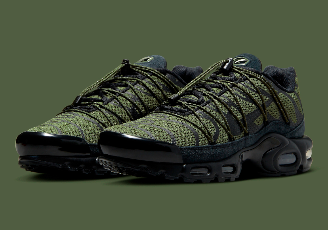 Nike Air Max Plus Fj4232 200 2