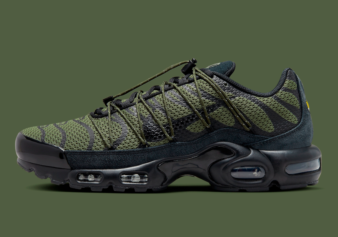 A Cool Olive And Green Outfit Appears On This Modified Nike Air Max Plus