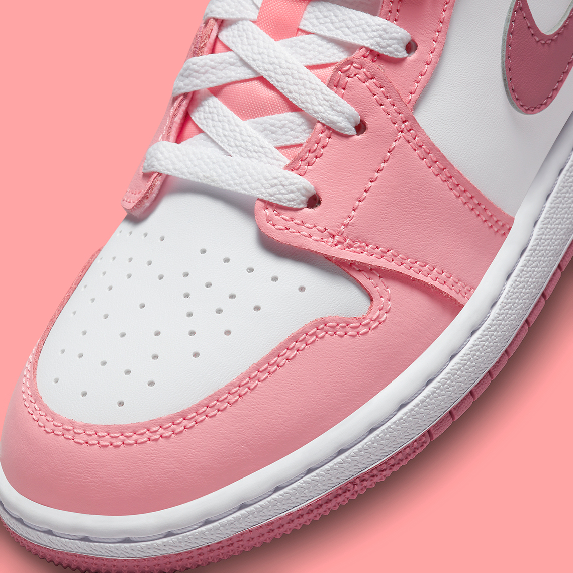 Air Jordan 1 Mid Gs Pink White Valentines Day 5