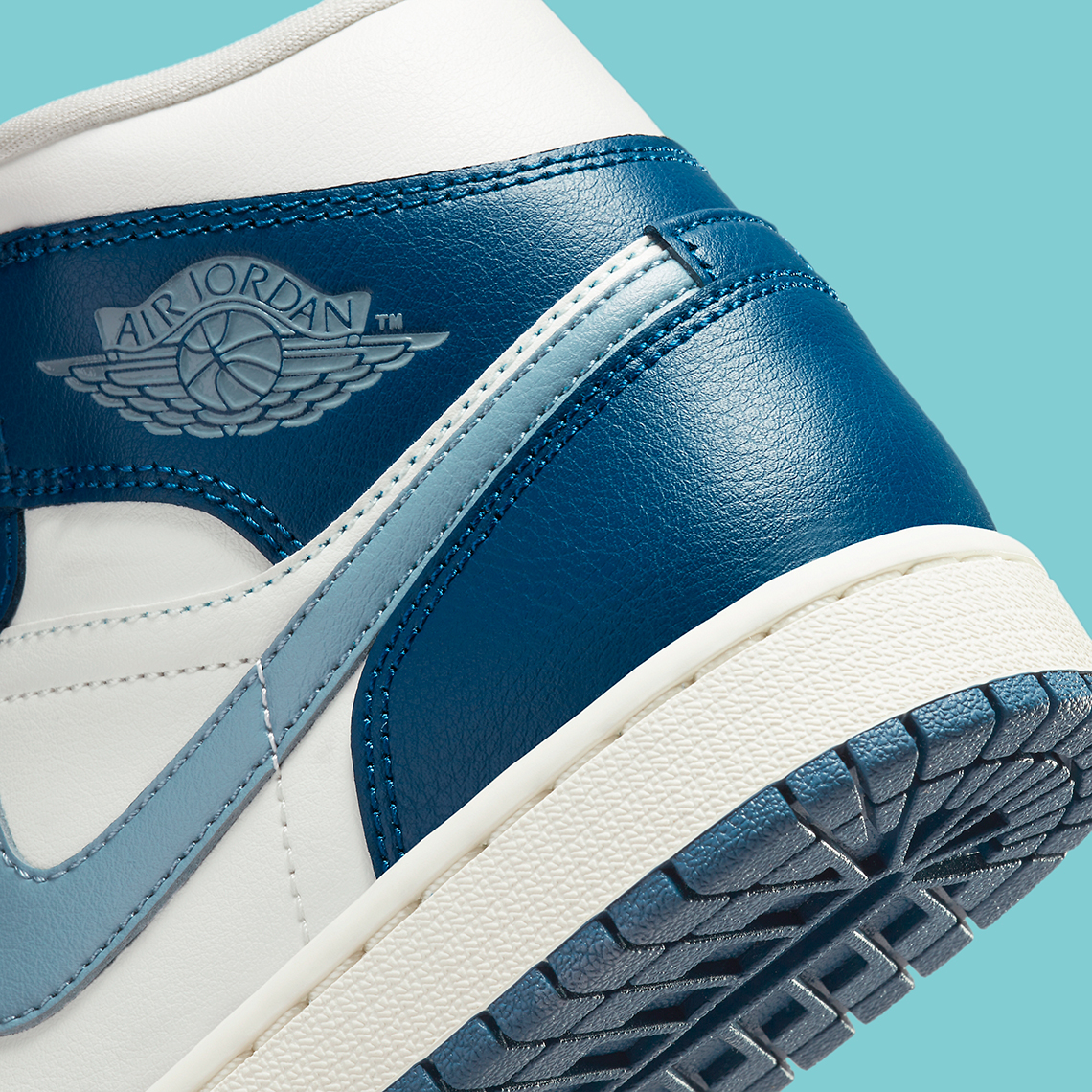 Air Jordan 1 Mid W Teal Bq6472 414 2