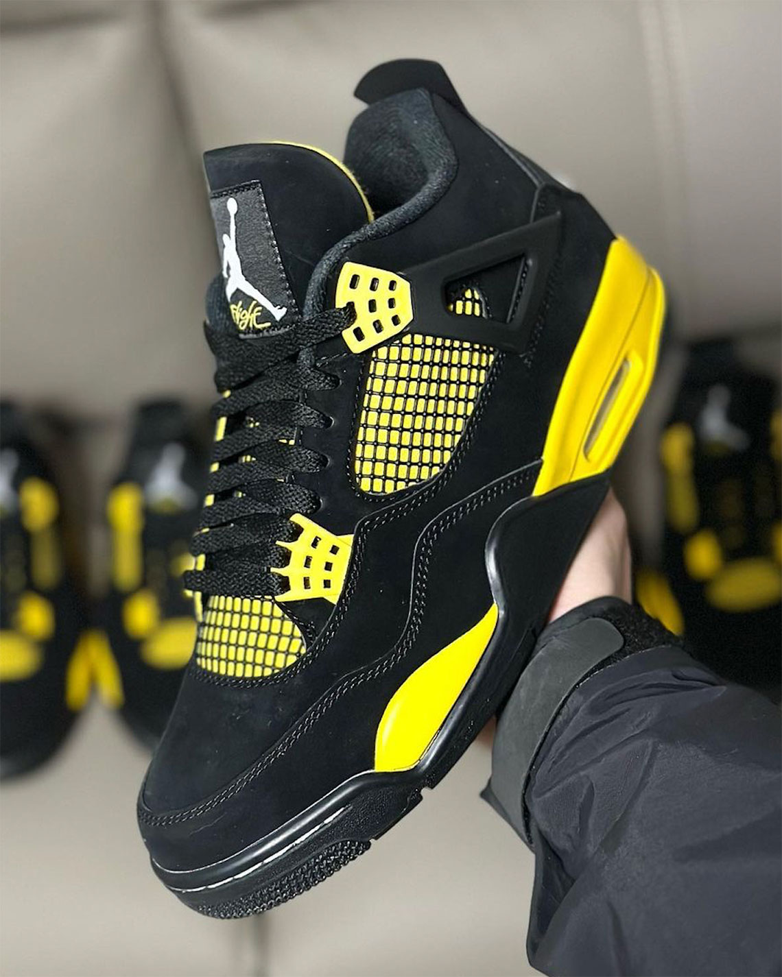 Air Jordan 4 Thunder Black Tour Yellow White Dh6927 017 2