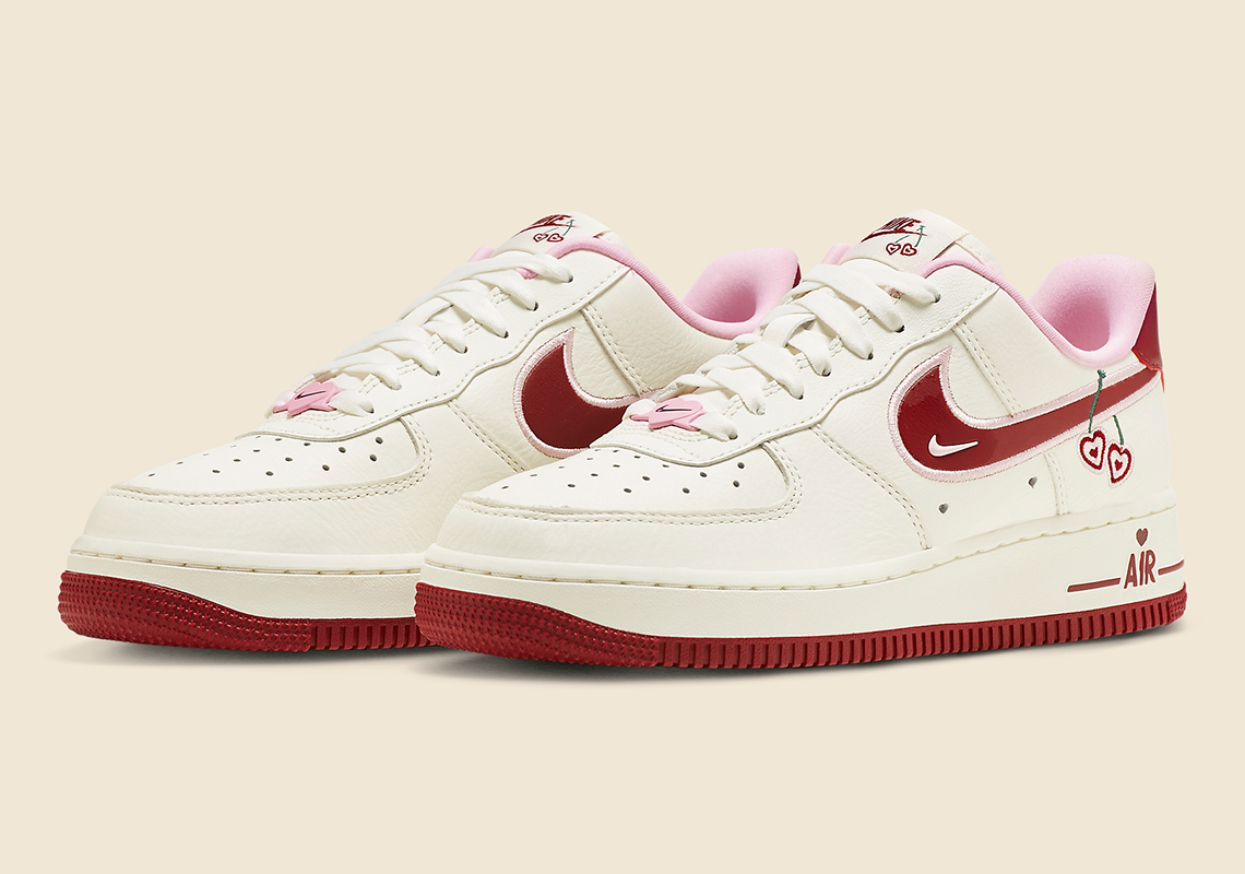 Nike Air Force 1 Low Valentines Day 2023 Heart Cherries 4