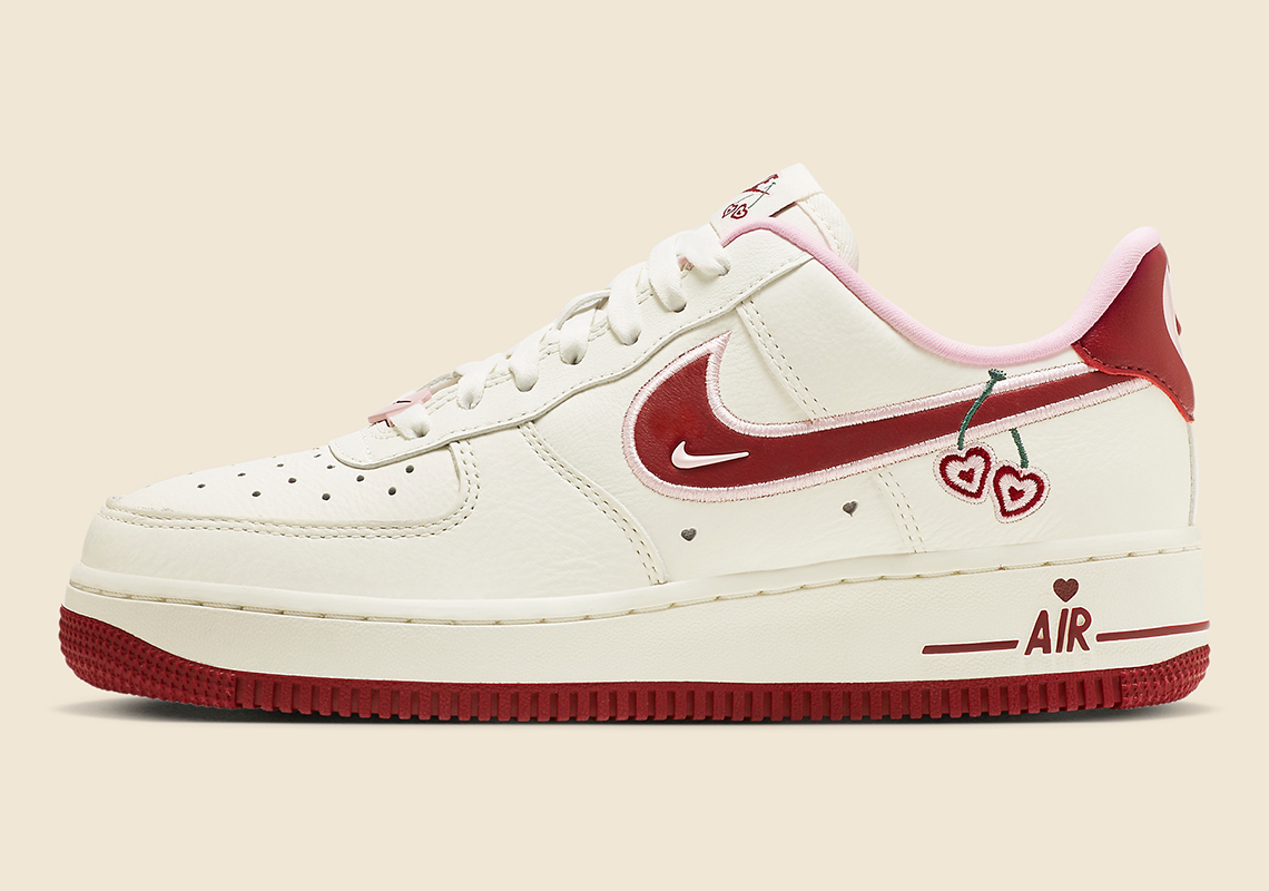 Nike Air Force 1 Low Valentines Day 2023 Heart Cherries 5