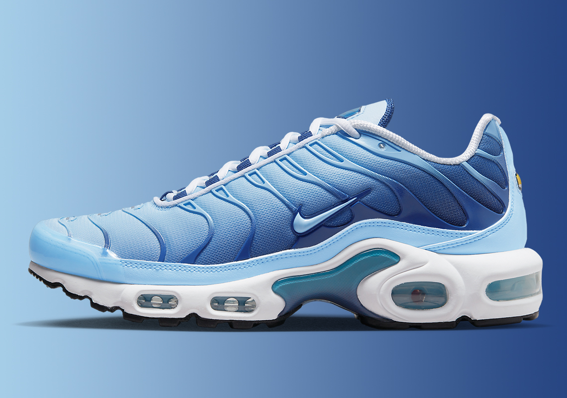 Nike Air Max Plus University Blue Gradient Fj4736 400 0