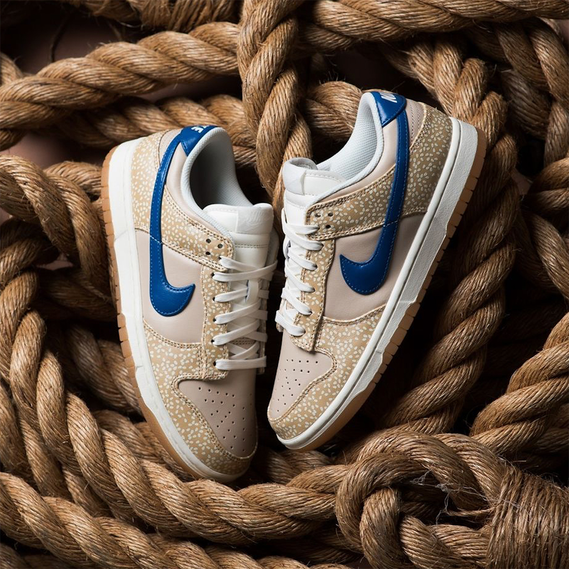 Nike Dunk Low Montreal Bagel Store List 1