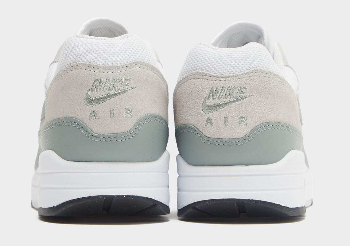 Air Max 1 Mica Green Dz4549 100 1