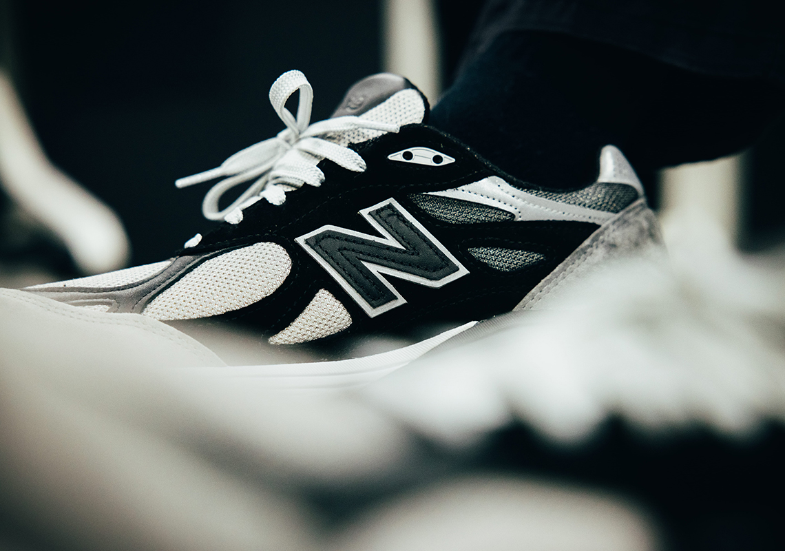 Dtlr New Balance 990v3 Grey Scale 2