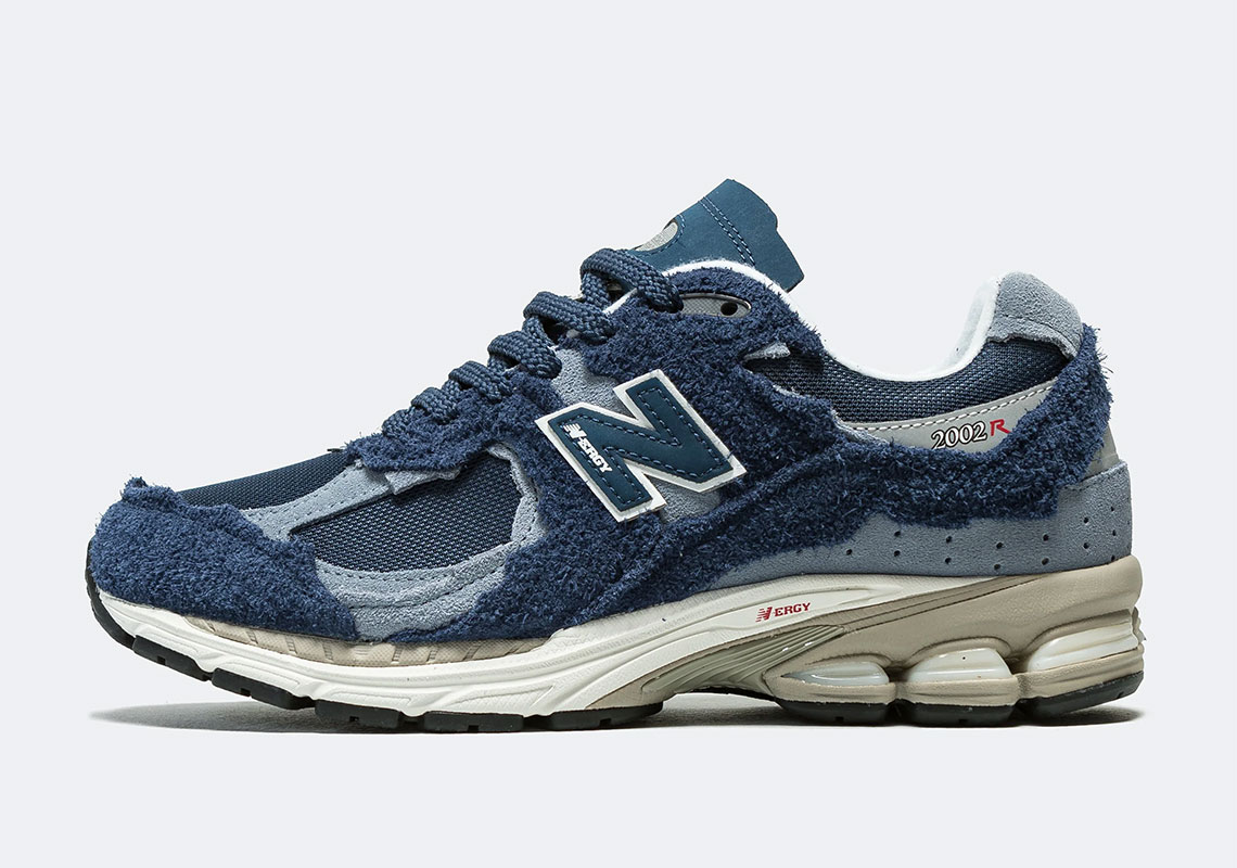 New Balance 2002r Blue M2002rdk 1