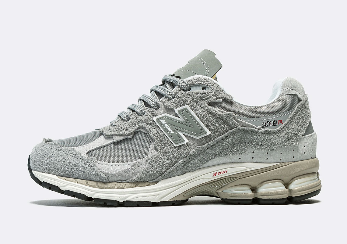 New Balance 2002r Grey M2002rdm 1