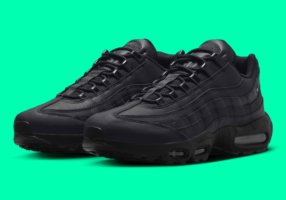 Nike Air Max 95 Triple Black Fn7273 001 4