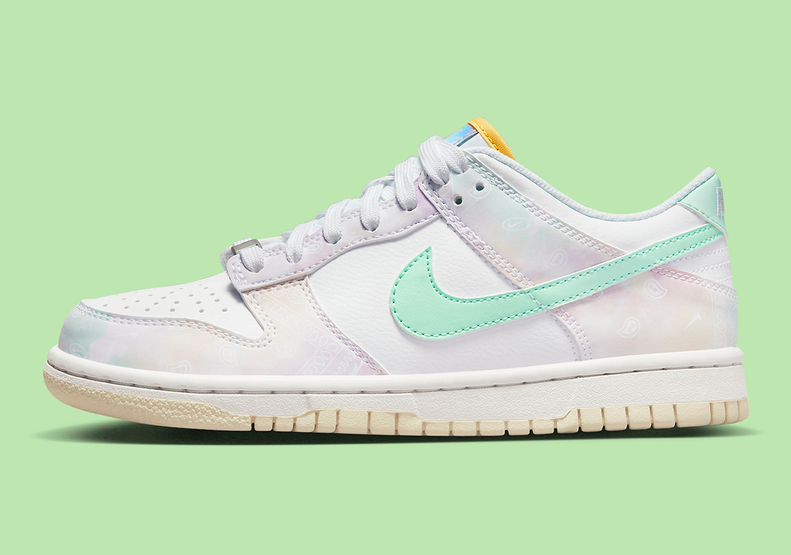 Nike Dunk Low Pastel Paisley Fj7707 131 3