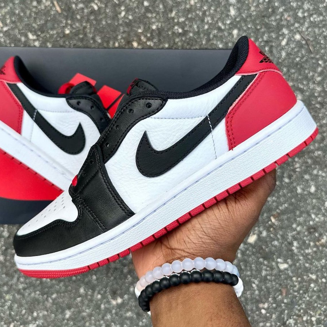 Black Toe Jordan 1 Low Og Cz0790 106 4