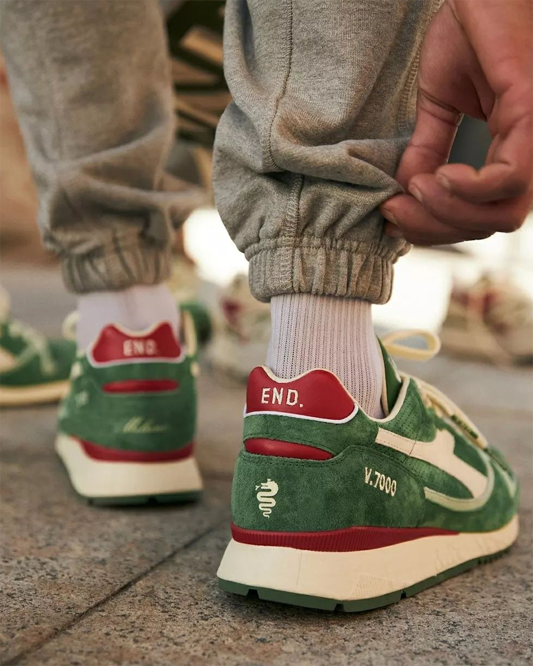 End Diadora V7000 2