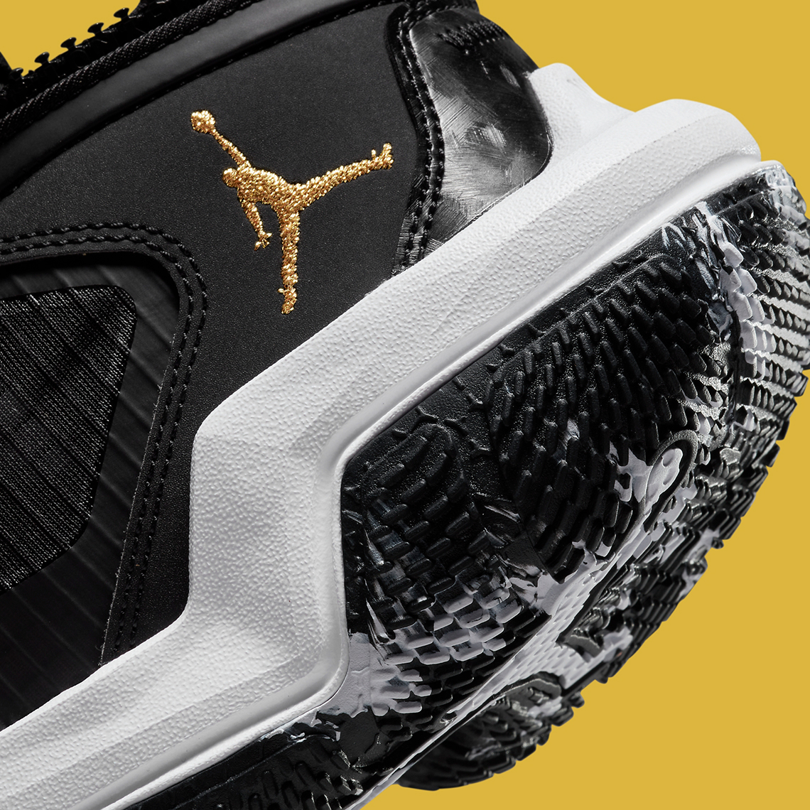 Jordan Why Not 6 Black Metallic Gold Do7189 071 1