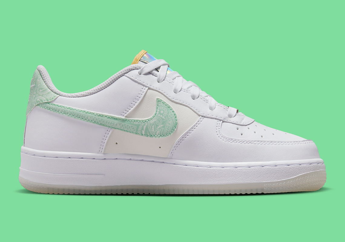 Nike Air Force 1 Low Easter Fj7706 131 3