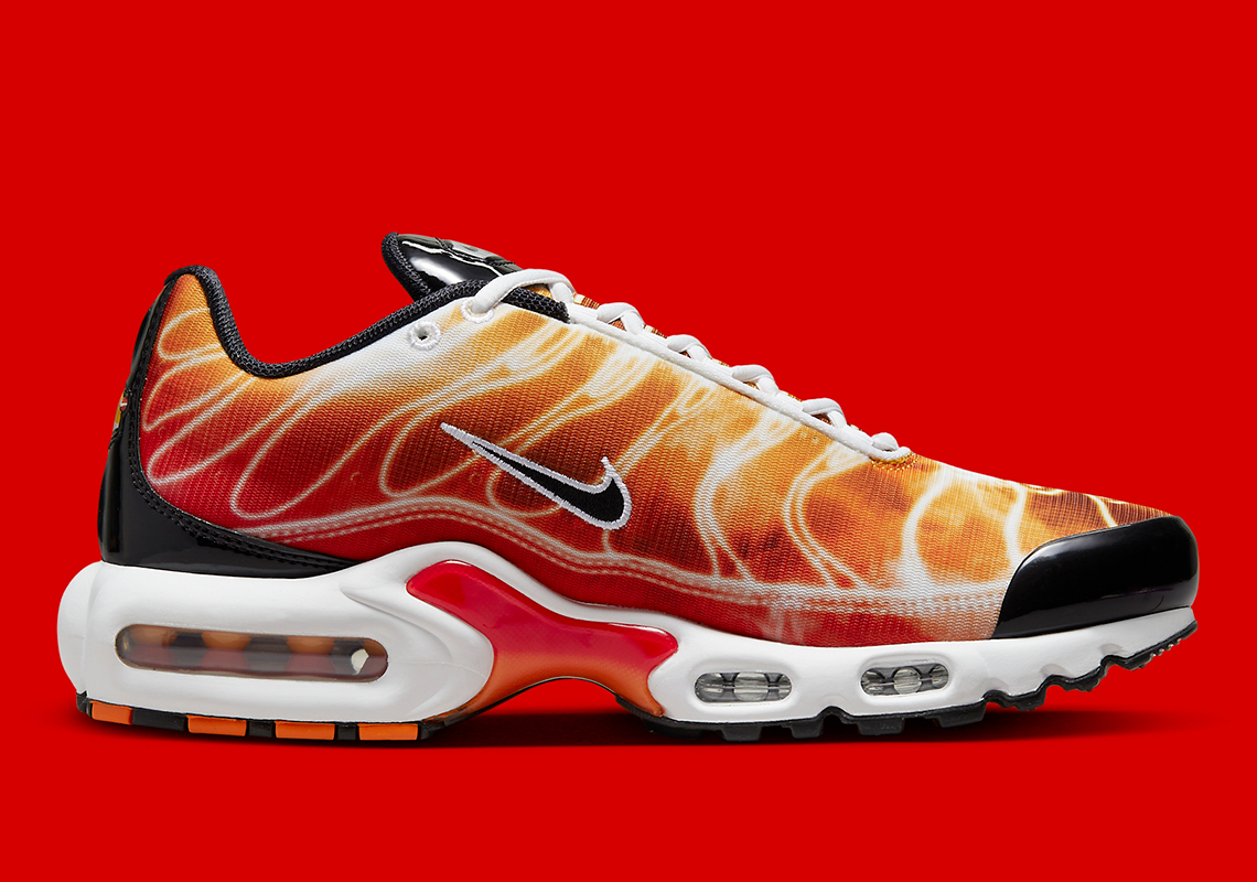 Nike Air Max Plus Black Red Flames Dz3531 600 2