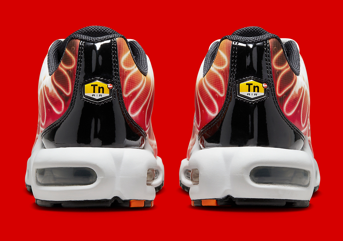 Nike Air Max Plus Black Red Flames Dz3531 600 5