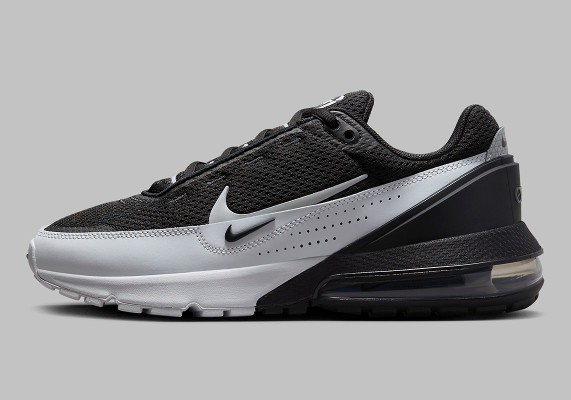 Nike Air Max Plus Grey Black Dr0453 005 5