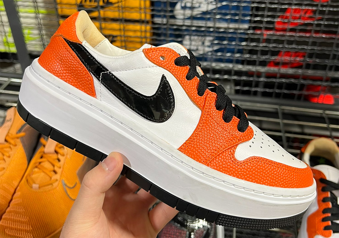 Air Jordan 1 Low Se Wnba Brilliant Orange Fd9100 801 1