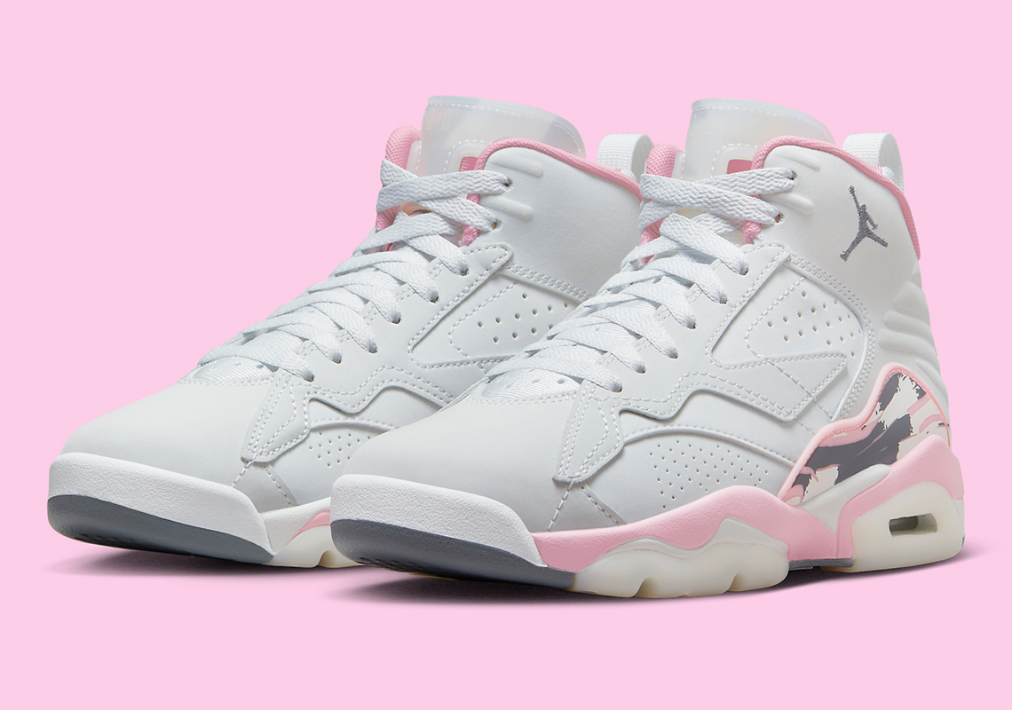 "Shy Pink" Animates This Women's Jordan MVP 678