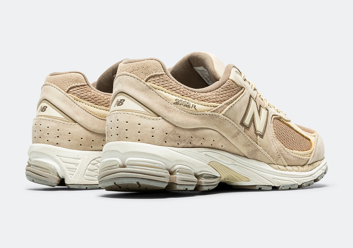 New Balance 2002r Incense Sandstone Mushroom M2002rid 3