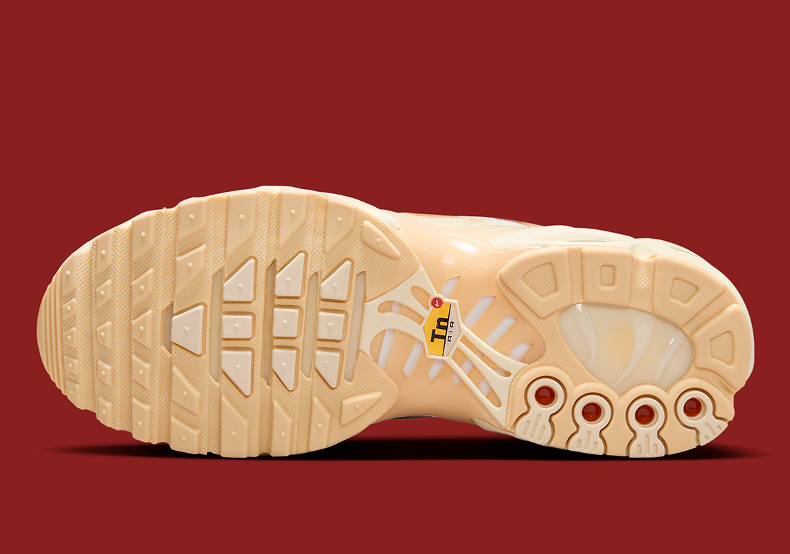 Nike Air Max Plus Sail Tan Burgundy Fq2765 100 3