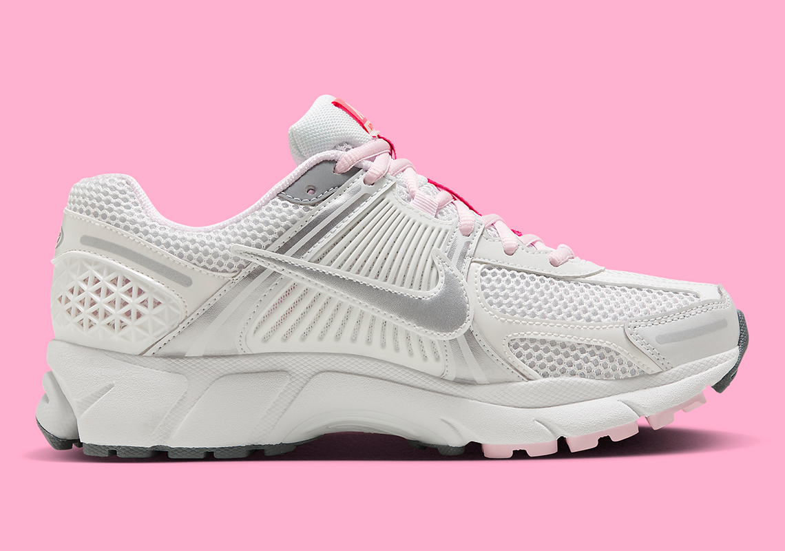 Nike Zoom Vomero 5 Silver Pink 520 Fn3695 001 3