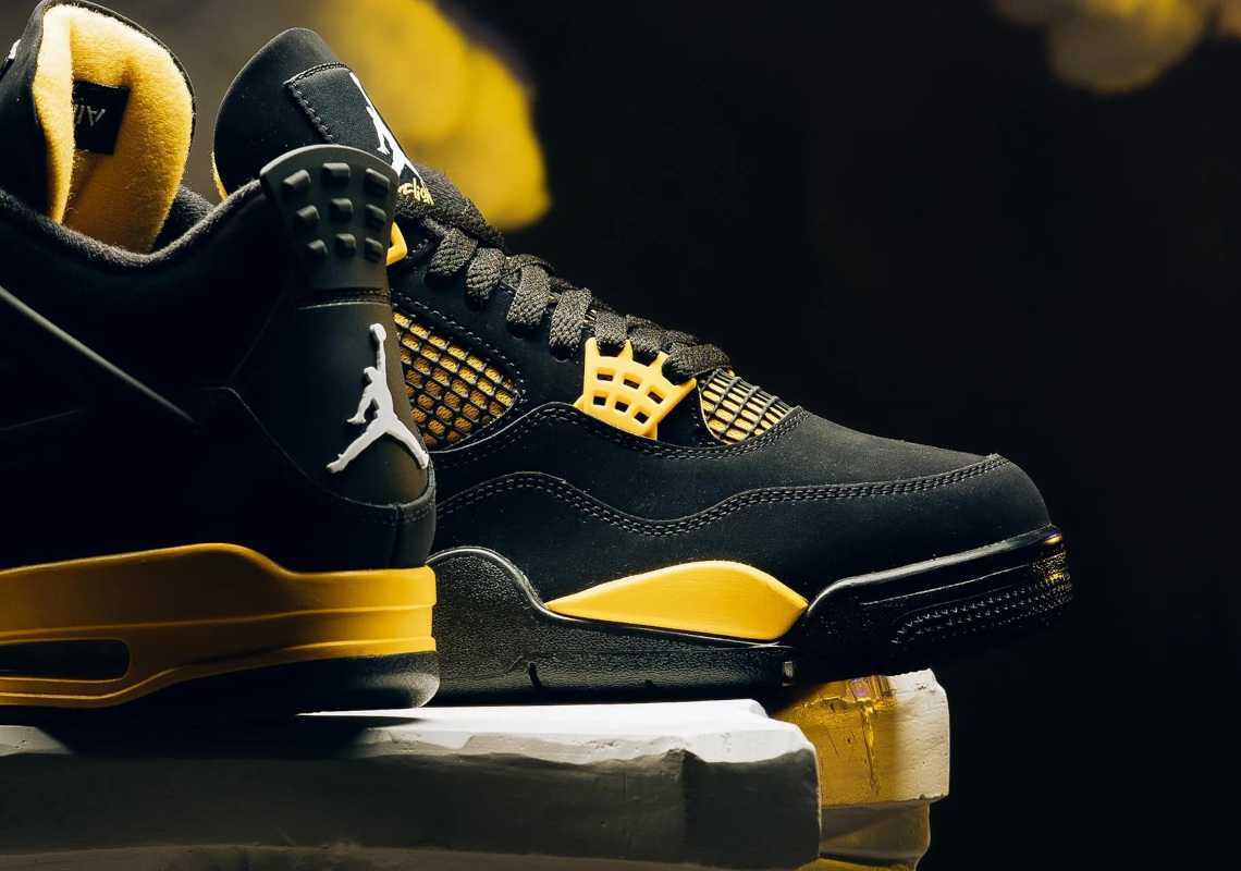 Air Jordan 4 Thunder Release Date Dh6927 017 5