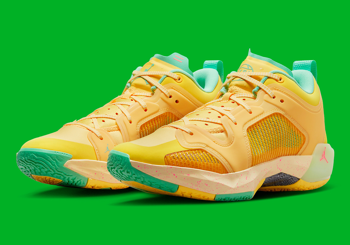 Fresh Squeezed Peaches Coat The Air Jordan 37 Low “EYBL”