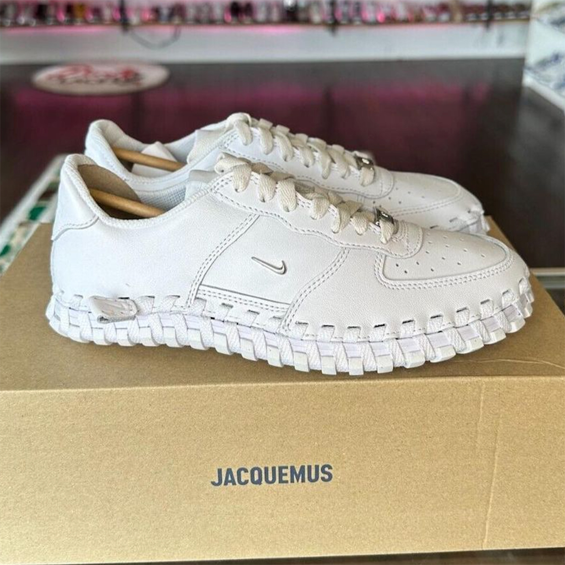 Jacquemus Nike J Force 1 Low Lx Sp Dr0424 100 4