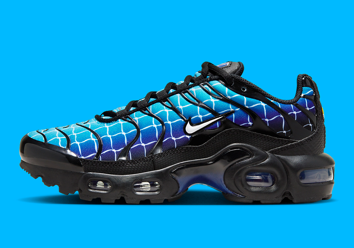 Nike Air Max Plus Chain Link Fence Fq2405 001 8