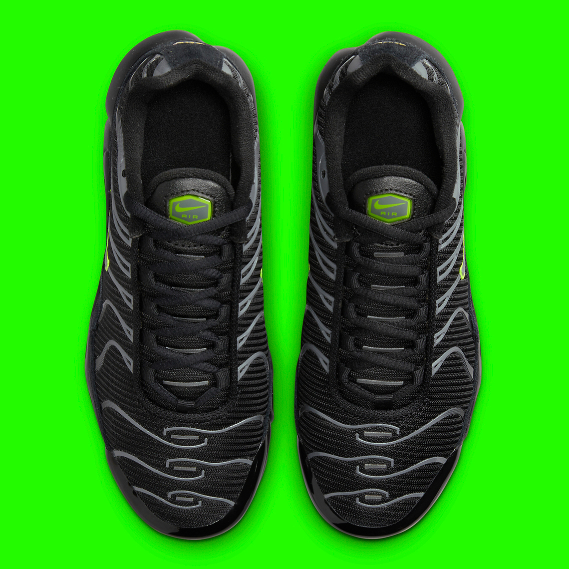 Nike Air Max Plus Gs Black Volt Fq2399 001 8