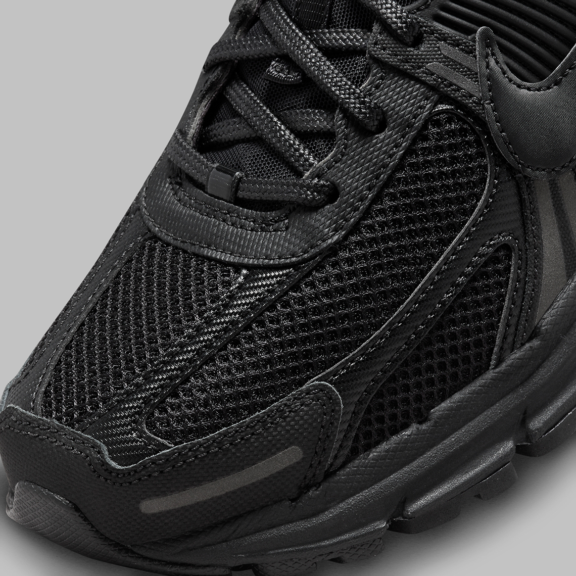 Nike Zoom Vomero 5 Triple Black Bv1358 003 1