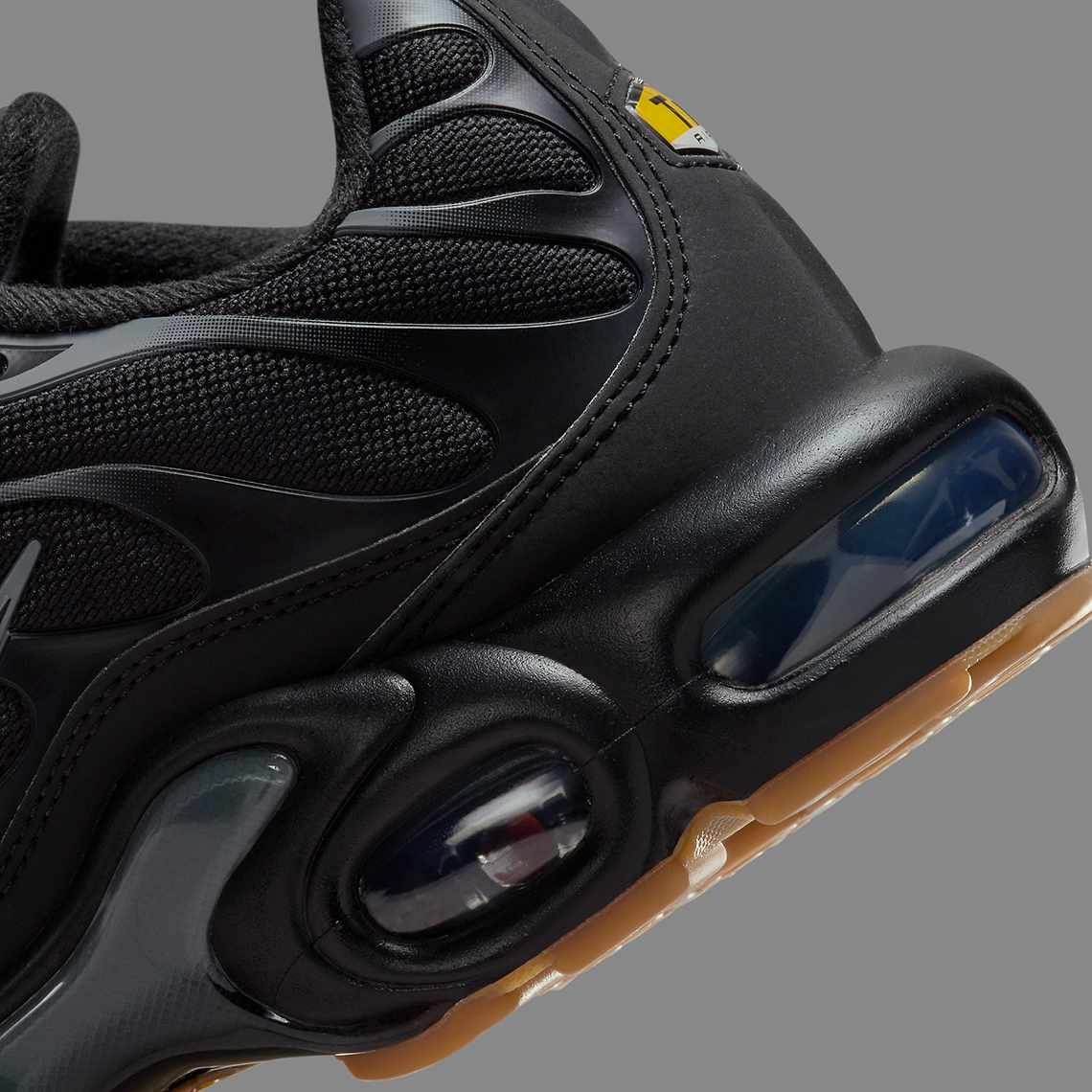 Nike Air Max Plus Black Gum Fv0385 001 7