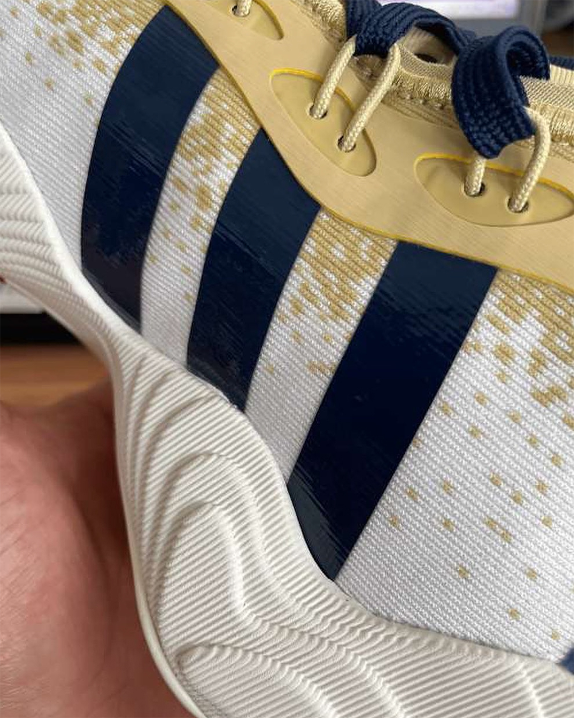 Adidas Trae Young 3 Georgia Tech Pe 2