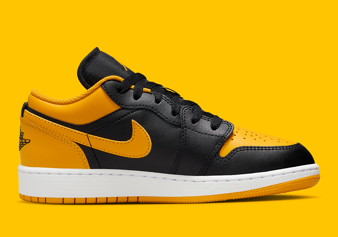 Air Jordan 1 Low Gs Black Yellow Ochre 553560 072 0