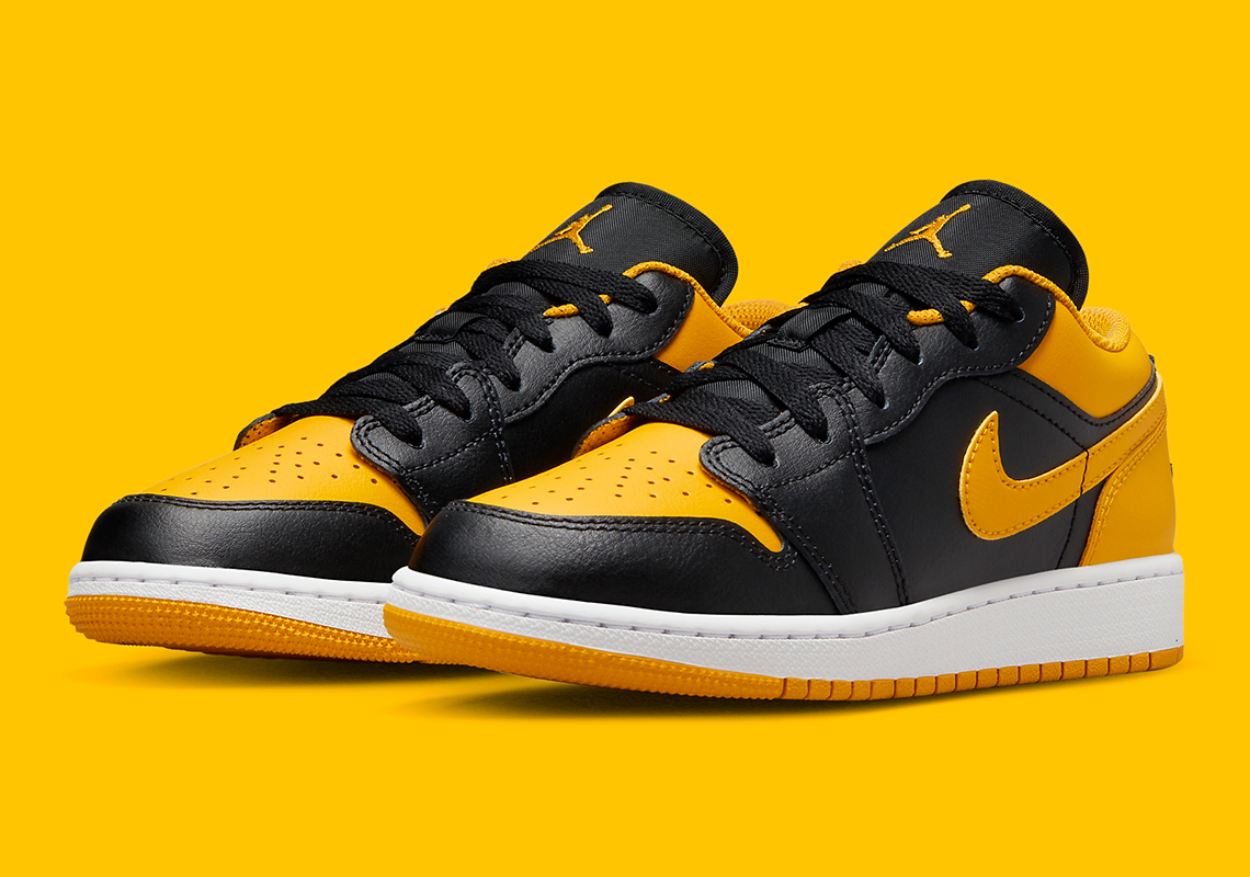 The Air Jordan 1 Low Appears In “Yellow Ochre” Toe