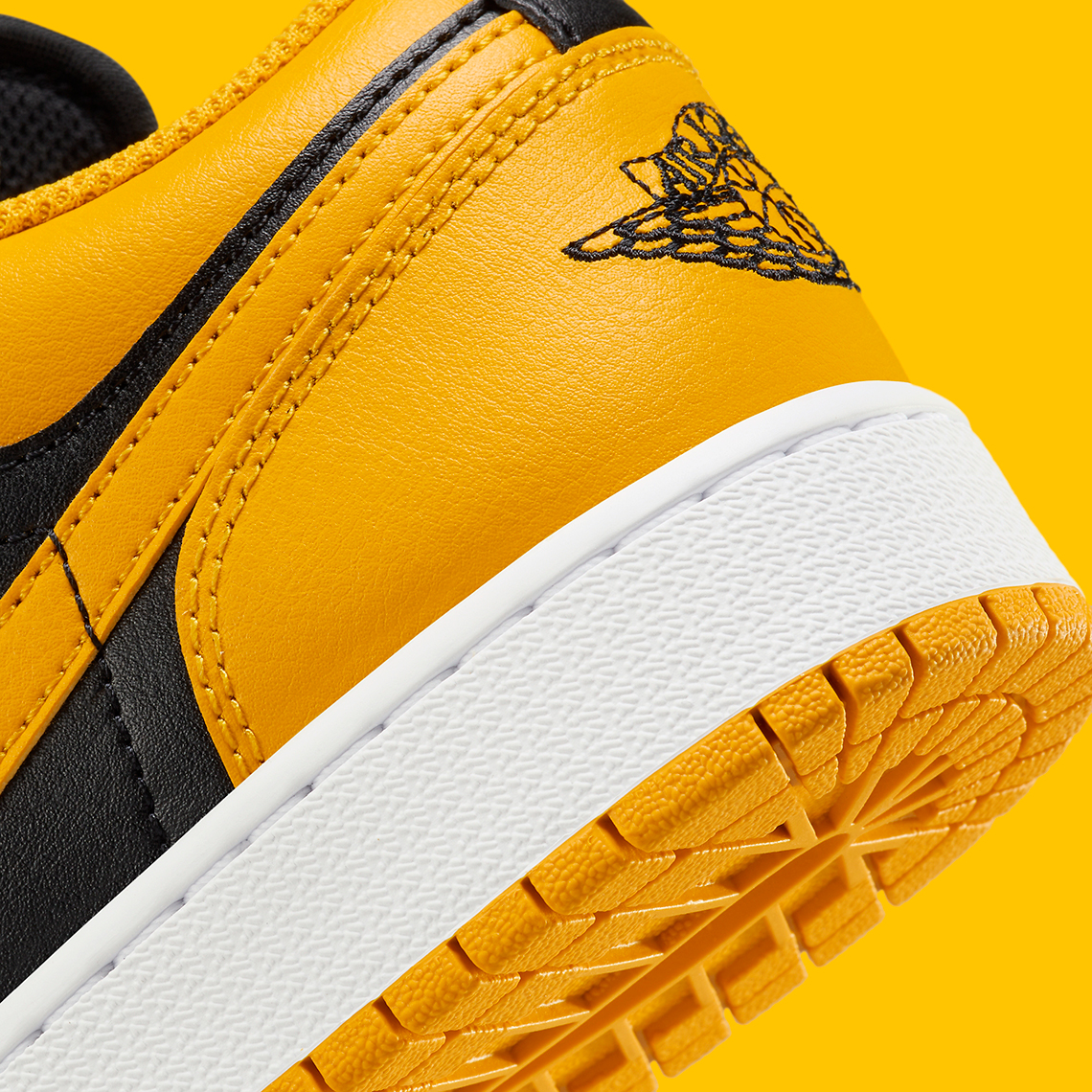 Air Jordan 1 Low Gs Black Yellow Ochre 553560 072 6