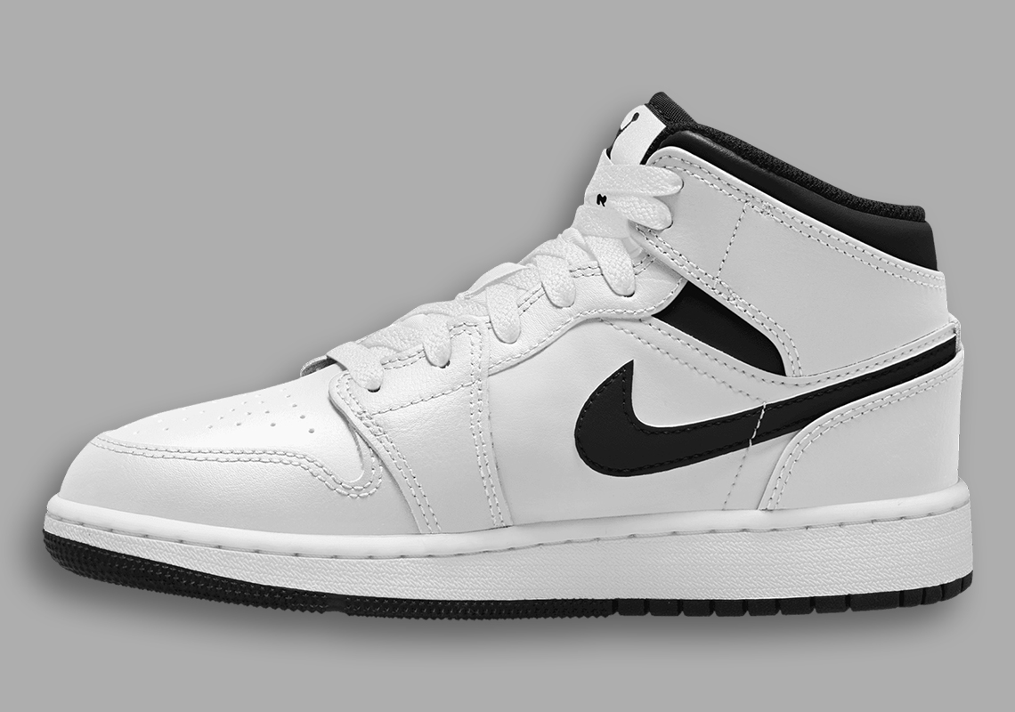 Air Jordan 1 Mid Gs White Black Dq8423 132 3