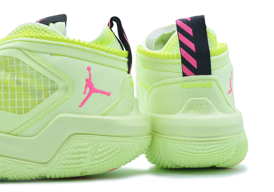 Jordan Why Not 6 Barely Volt Hyper Pink Black Do7189 700 1