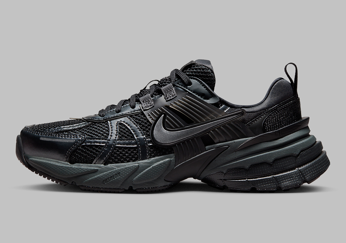 Nike’s Chunky Runtekk Design Returns In Shades Of Black