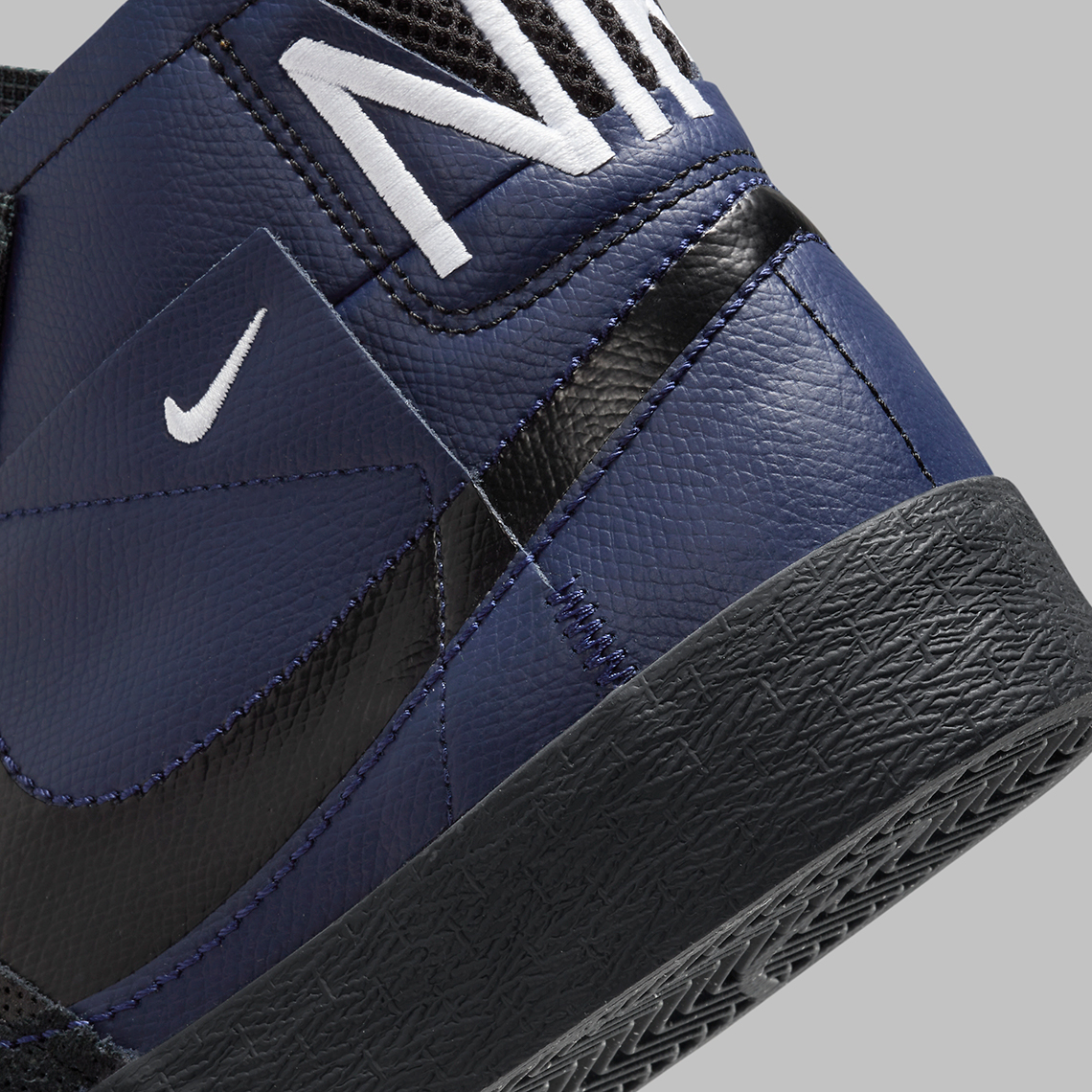 Nike Sb Blazer Mid Navy Black Fd5113 400 1