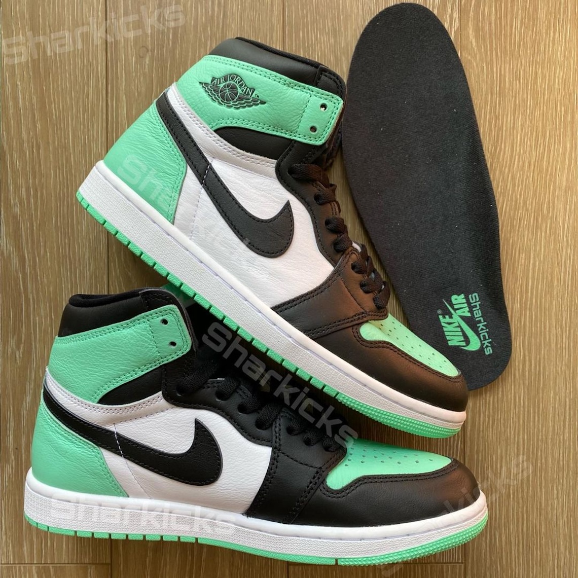 Air Jordan 1 Retro High Og Green Glow Dz5485 130 011