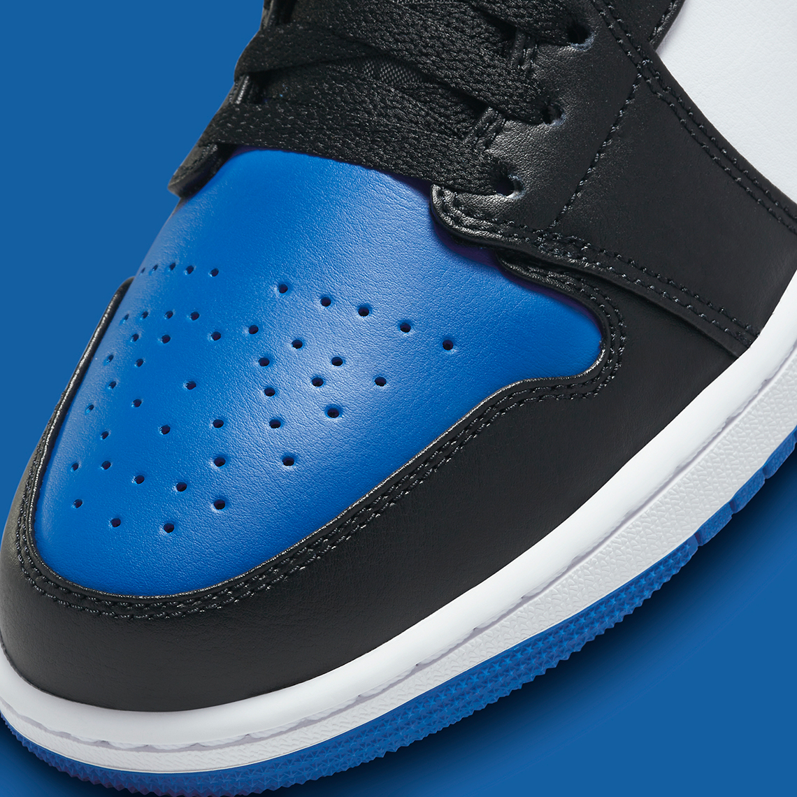 Air Jordan 1 Royal Toe 553558 140 8