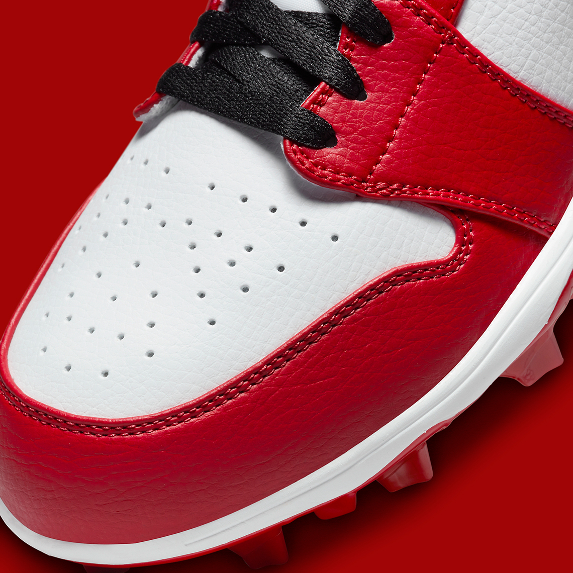 Air Jordan 1 Cleats Chicago Fj6805 106 5