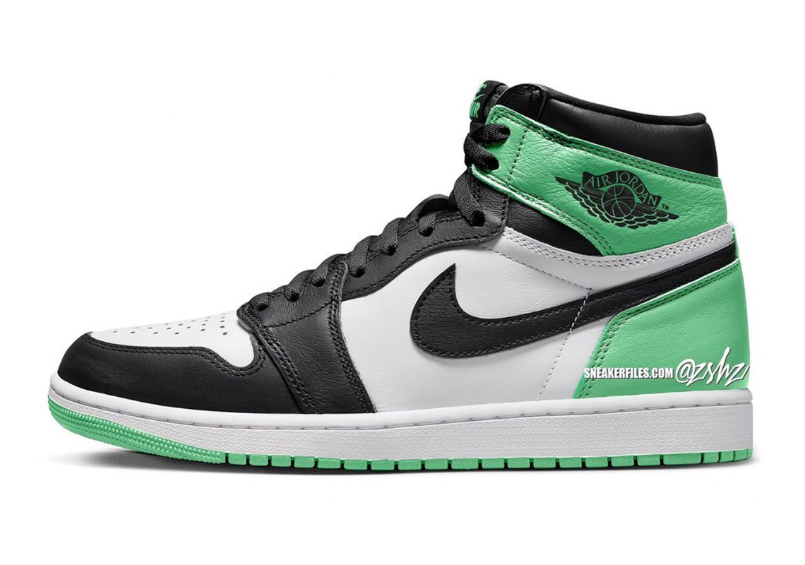 Air Jordan 1 Retro High Og White Black Green Glow Dz5485 130