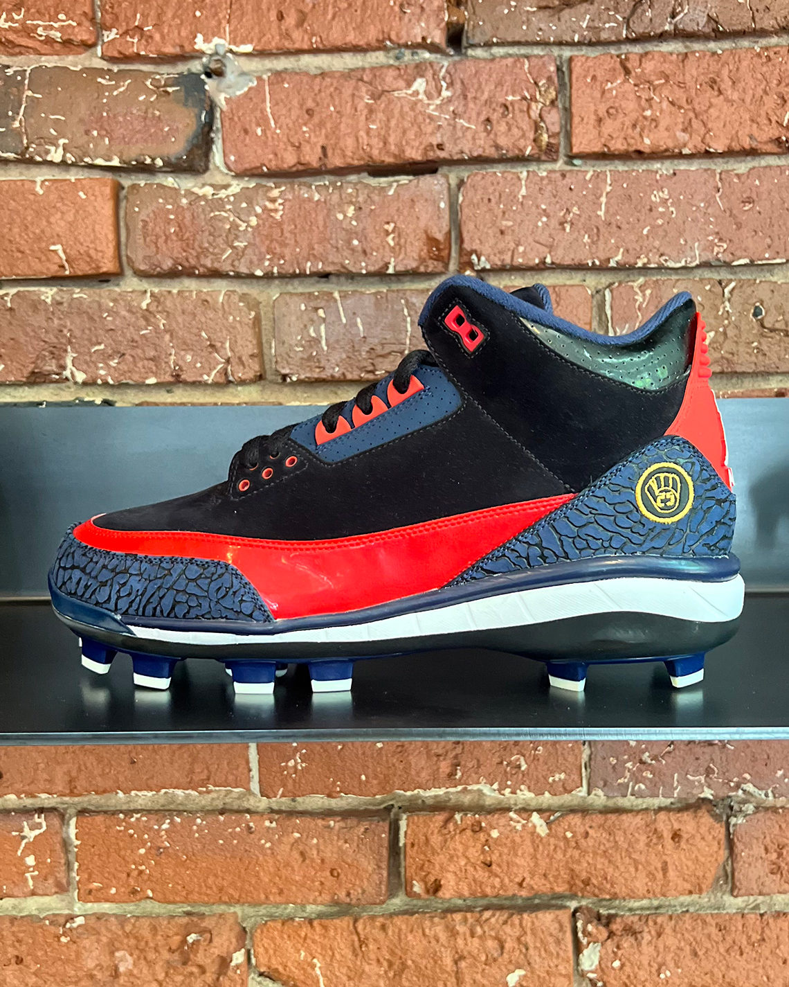 Hometeam Baseball Cleats Display Air Jordan 3 Andruw Jones