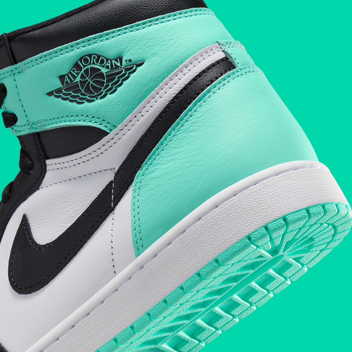 Jordan 1 Green Glow Dz5485 130 Release Date 3